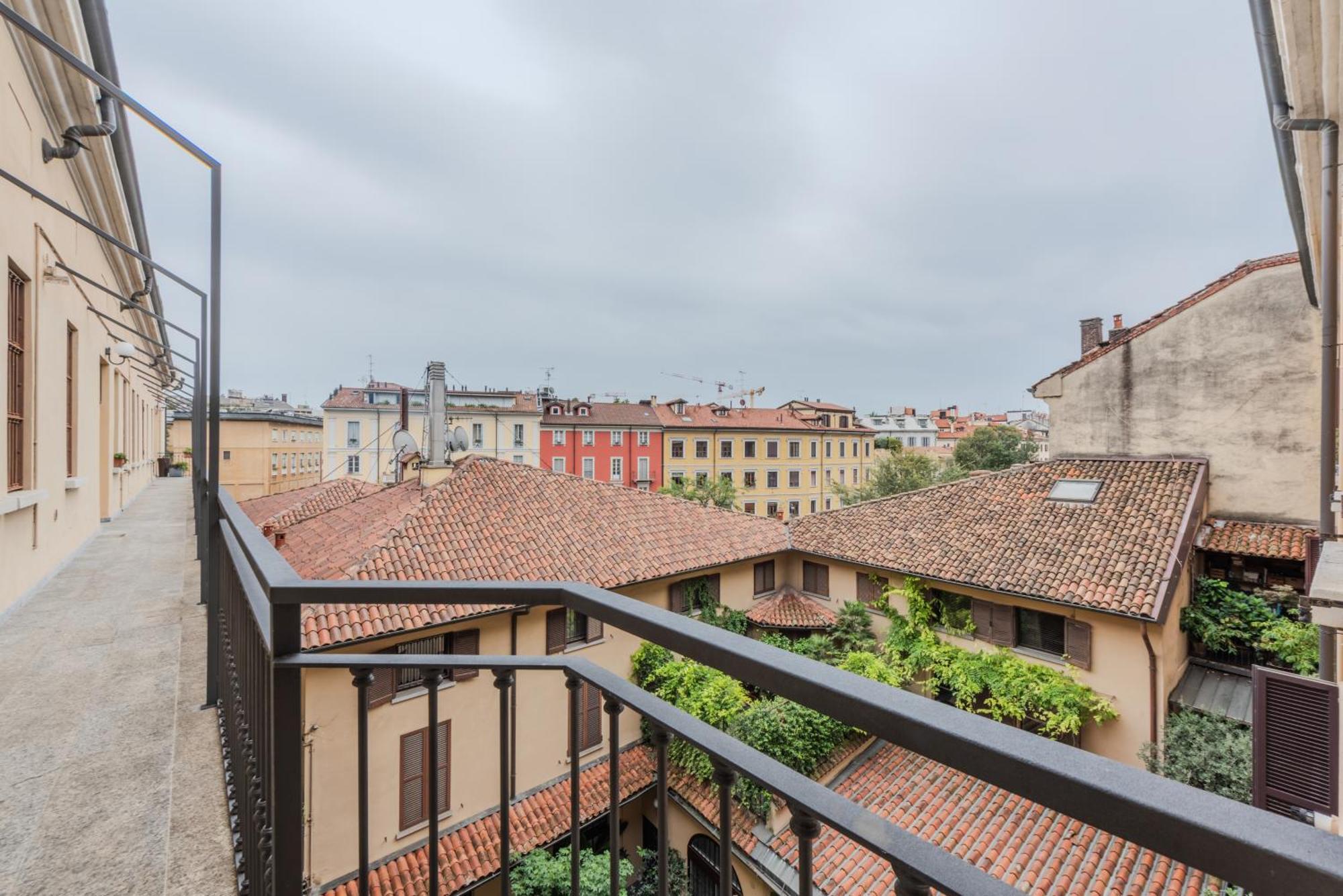 Апартаменты Porta Garibaldi Antique Charm Милан Экстерьер фото